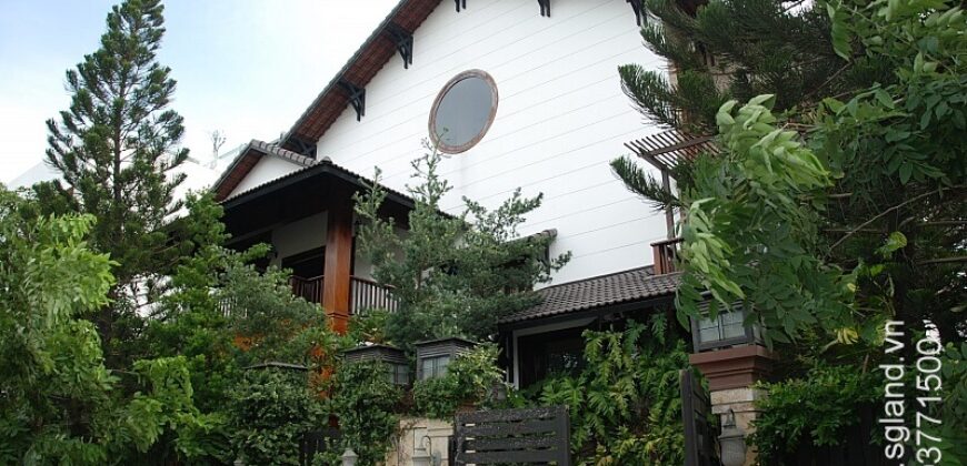 Bán biệt thự Thảo Điền