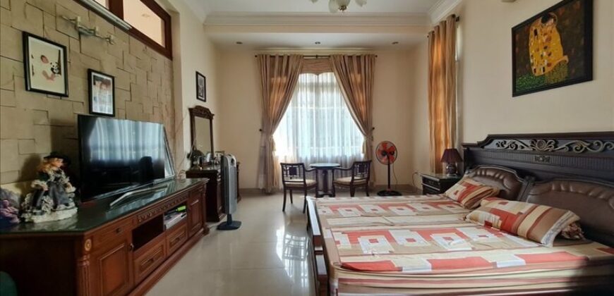 Bán biệt thự Thảo Điền