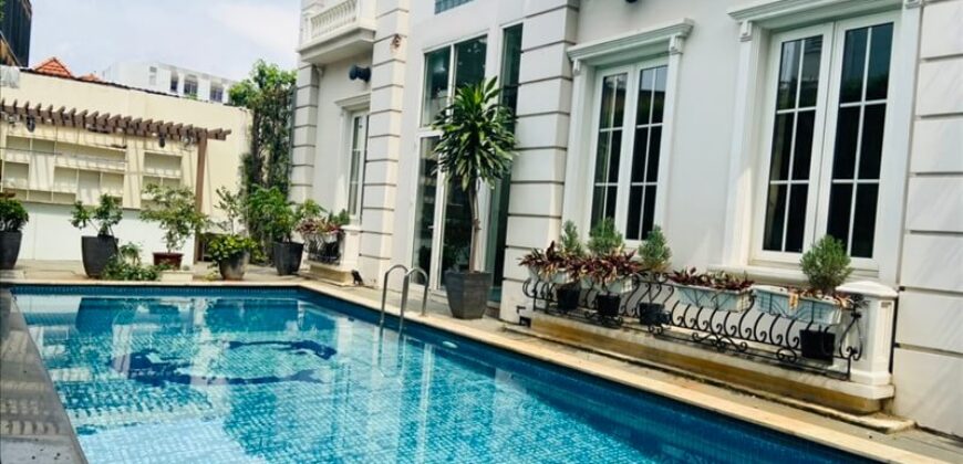 Bán biệt thự khu Thảo Điền