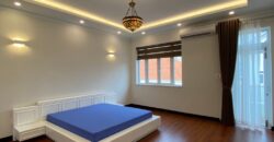 Biệt thự hồ bơi sân vườn Biệt thự hồ bơi sân vườn