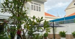 Biệt thự hồ bơi sân vườn Biệt thự hồ bơi sân vườn