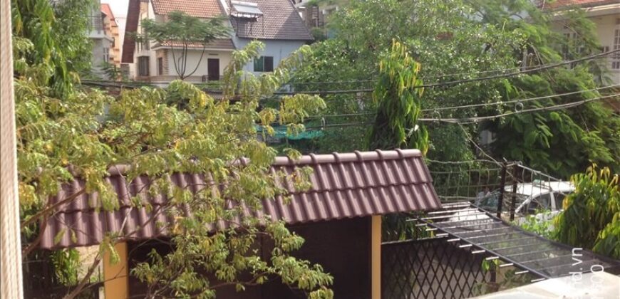 Bán biệt thự đường Quốc Hương Thảo Điền