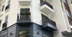 Bán tòa căn hộ dịch vụ đang cho thuê