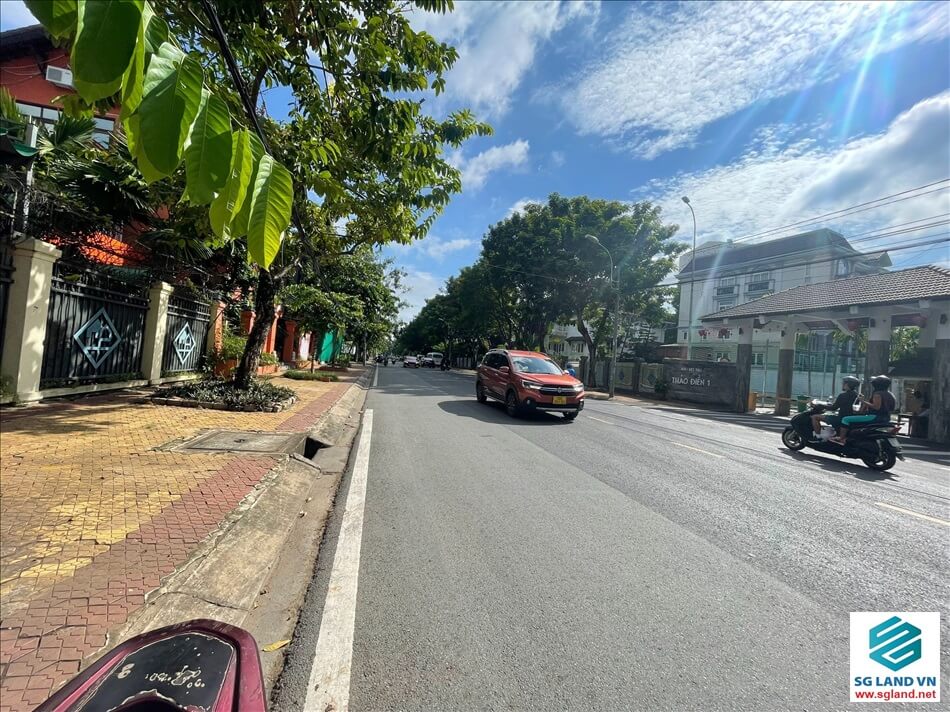 Biệt thự mặt tiền Nguyễn Văn Hưởng tại – Nhà Đất Sài Gòn | Biệt thự Thảo Điền Quận 2