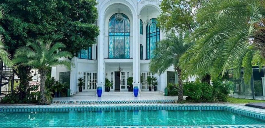 Biệt thự Thảo Điền ven sông