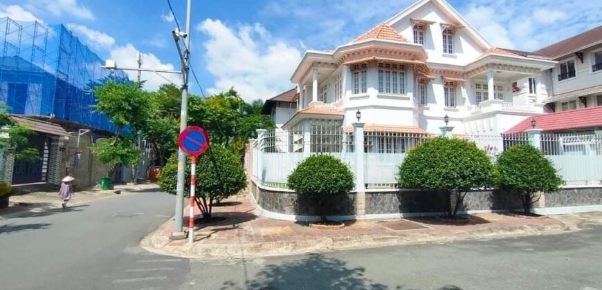Bán Biệt Thự Fideco Thảo Điền | Vị trí tiện lợi gần siêu thị An Phú