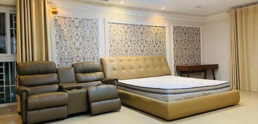 Bán biệt thự Nguyễn Văn Hưởng Thảo Điền