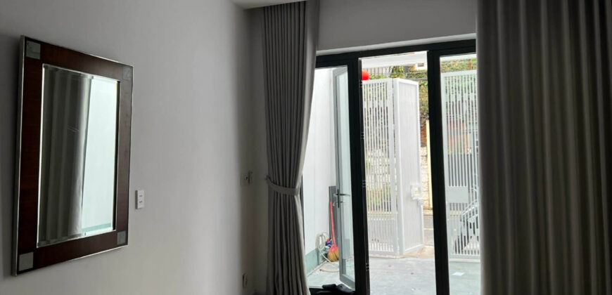 Bán Nhà Mặt Tiền Đường Đỗ Quang Thảo Điền | Ngôi Nhà Mới Đẹp và Tiện Nghi